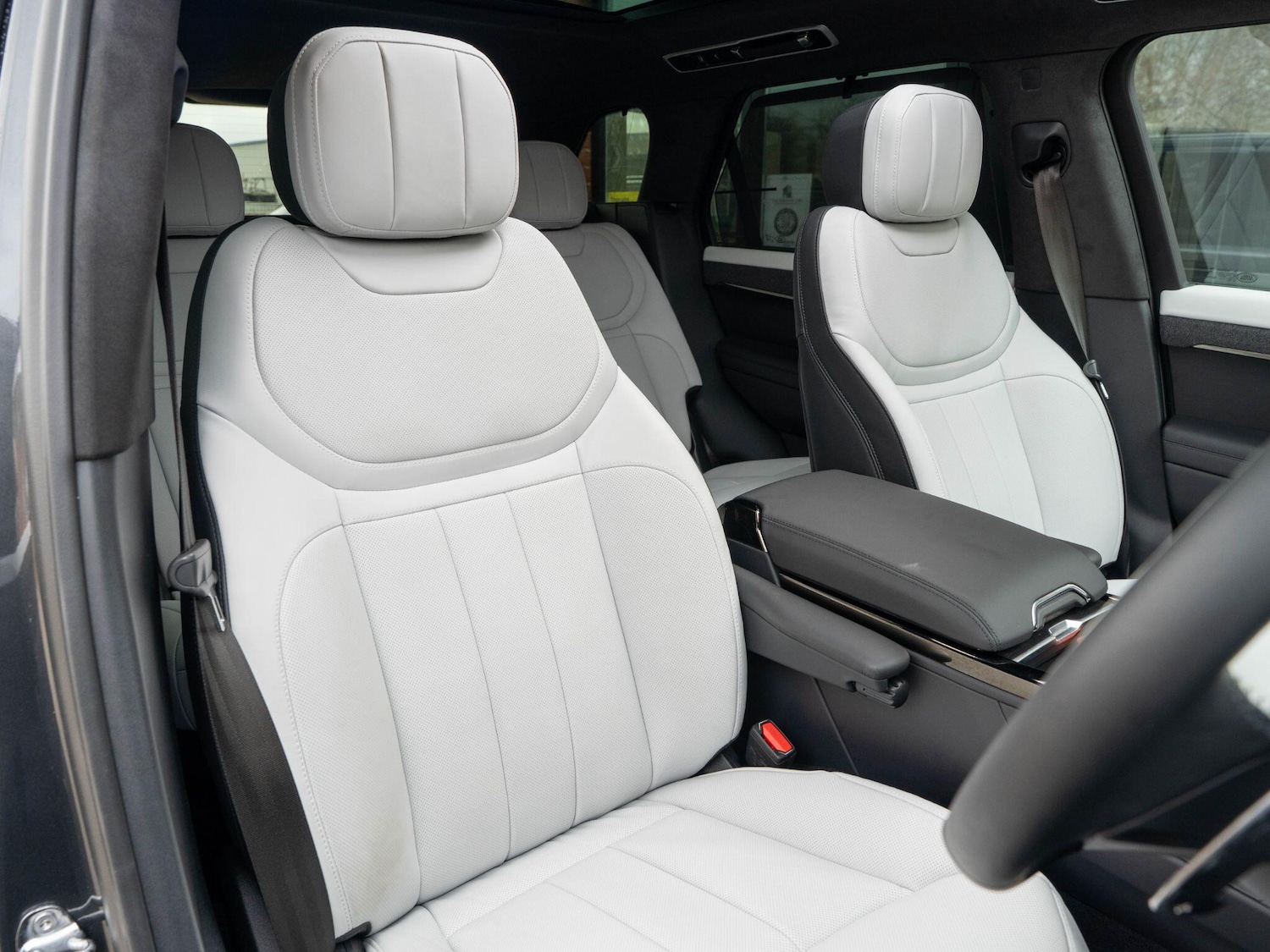 Used Land Rover Range Rover Sport 2025 for sale - 77633340: Photo 45