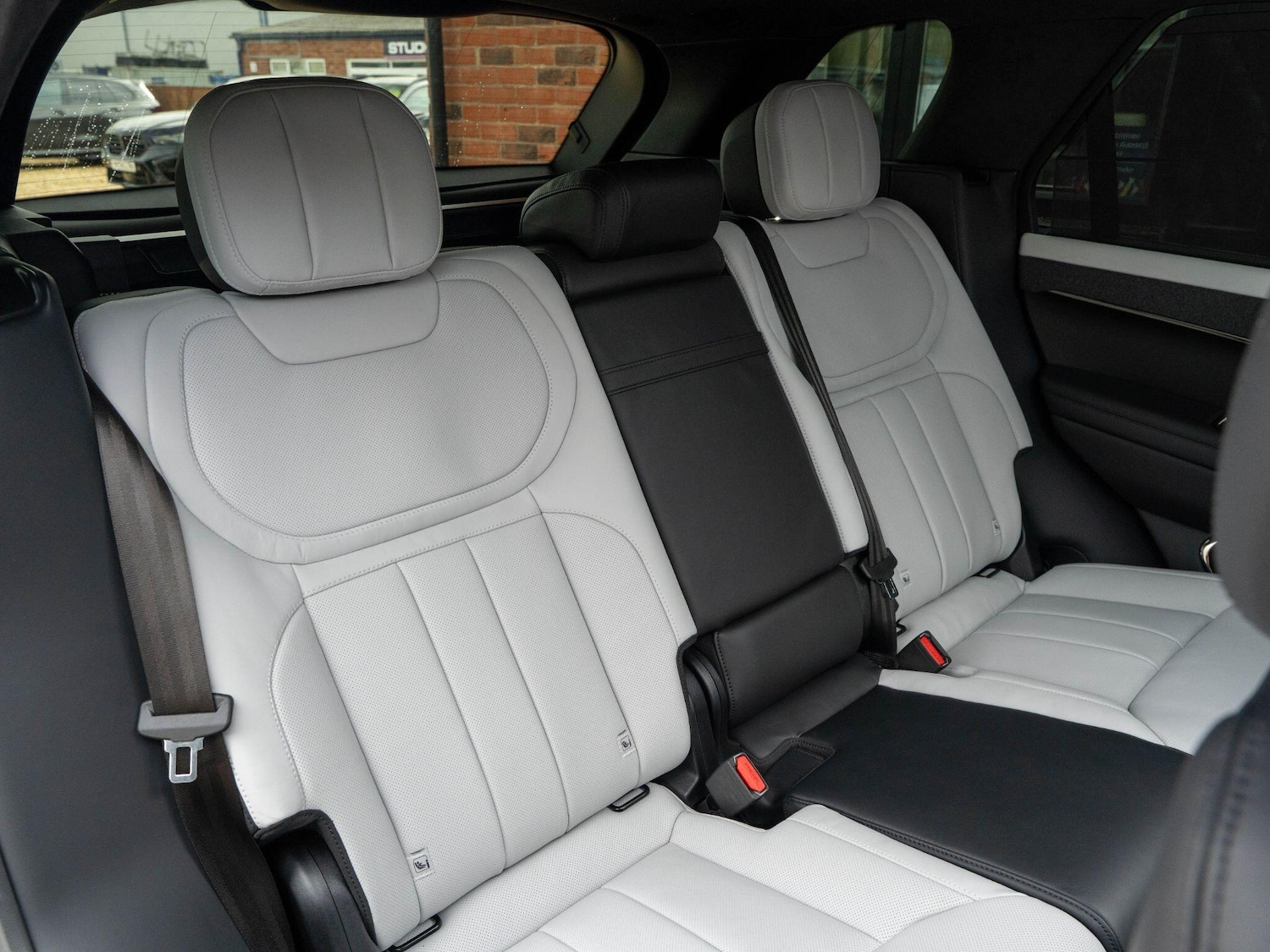 Used Land Rover Range Rover Sport 2025 for sale - 77633340: Photo 48