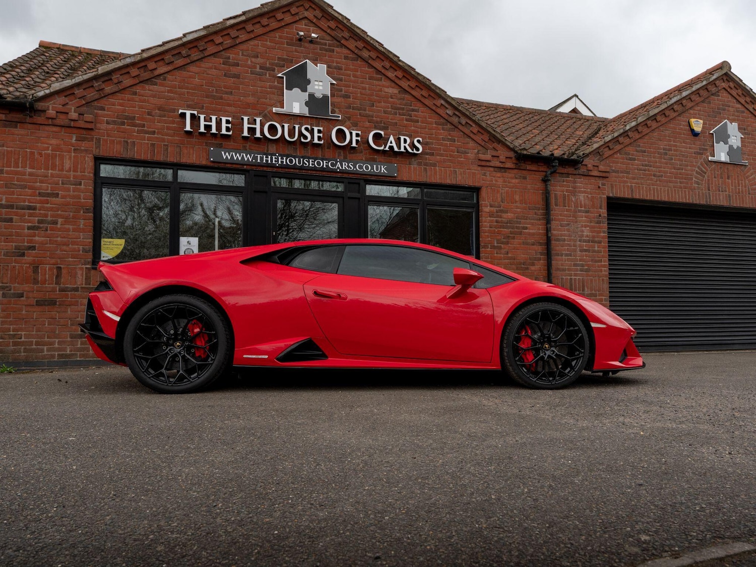 Used Lamborghini Huracan 2019 for sale - 78127578: Photo 24