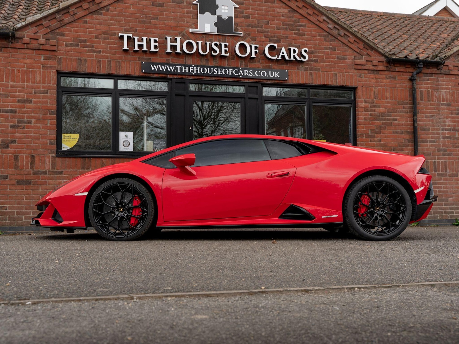 Used Lamborghini Huracan 2019 for sale - 78127578: Photo 25