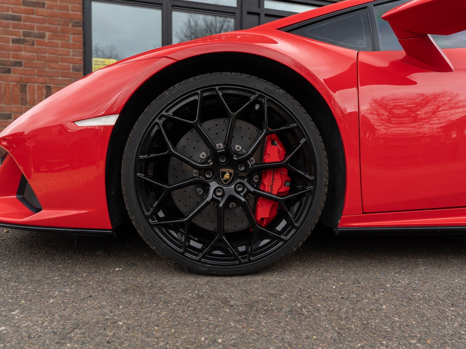 Used Lamborghini Huracan 2019 for sale - 78127578: Photo 39