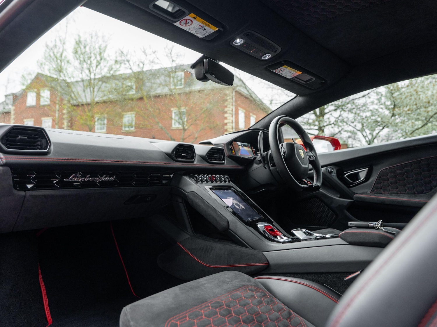 Used Lamborghini Huracan 2019 for sale - 78127578: Photo 43