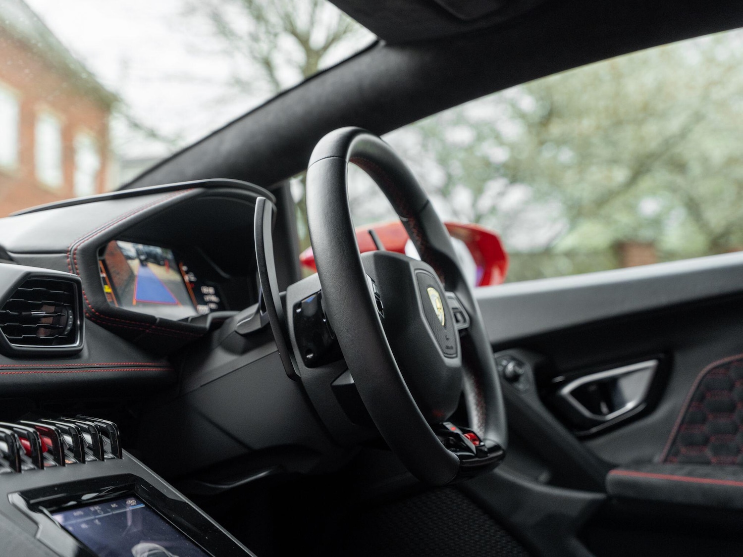 Used Lamborghini Huracan 2019 for sale - 78127578: Photo 45