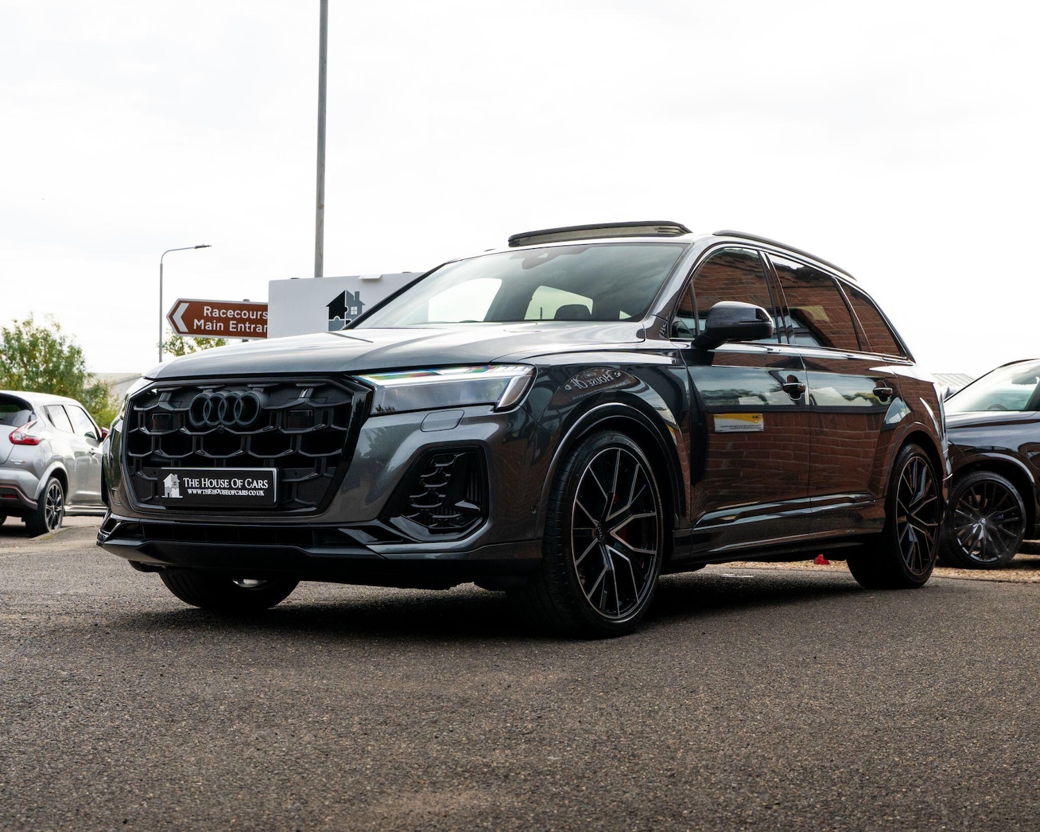 Used Audi Q7 2025 for sale - 76991297: Photo 11