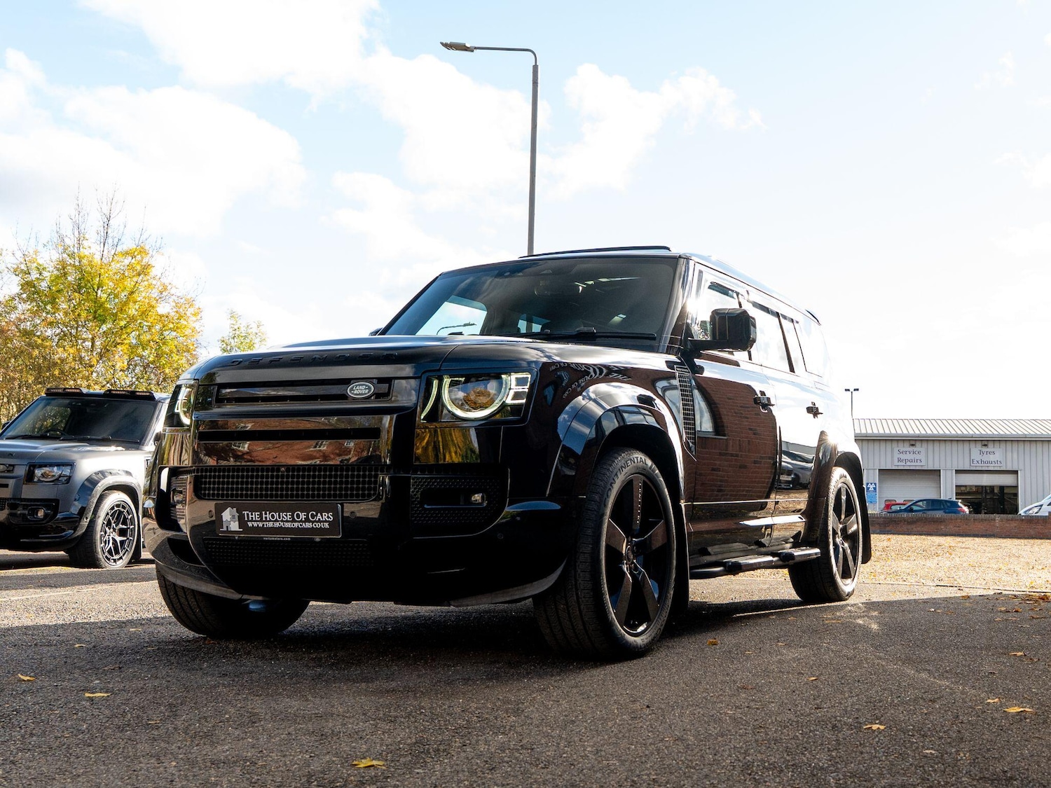 Used Land Rover Defender 110 2025 for sale - 76239343: Photo 13