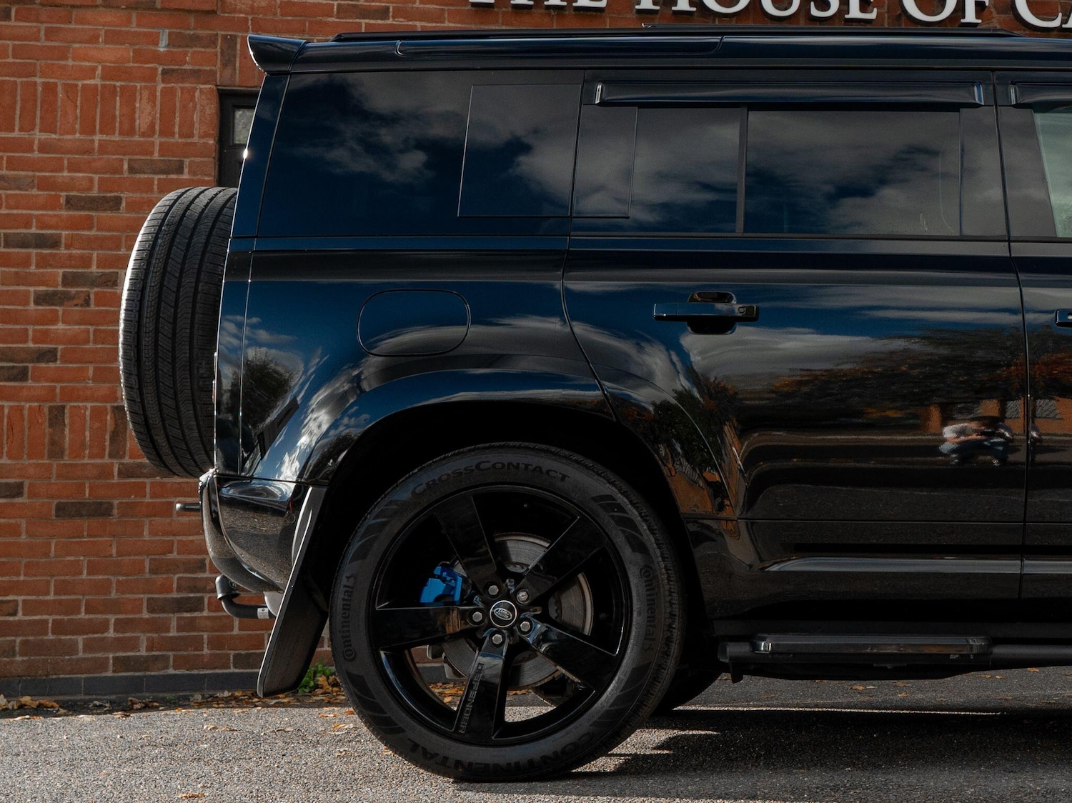 Used Land Rover Defender 110 2025 for sale - 76239343: Photo 27