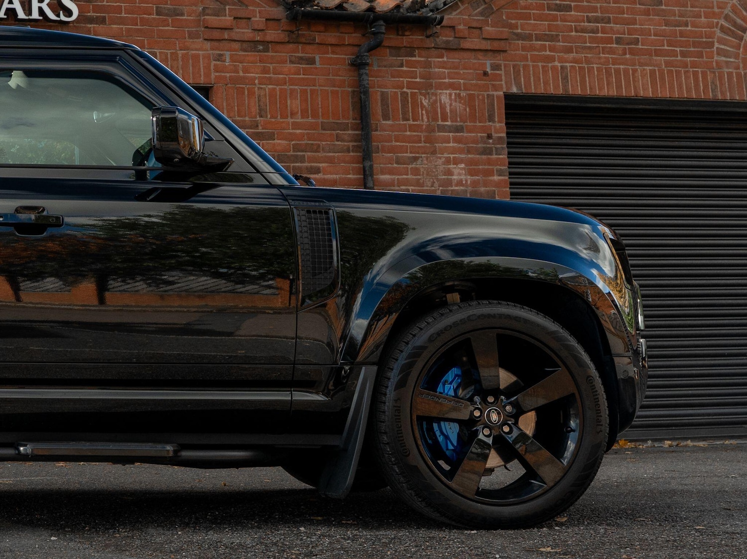 Used Land Rover Defender 110 2025 for sale - 76239343: Photo 28