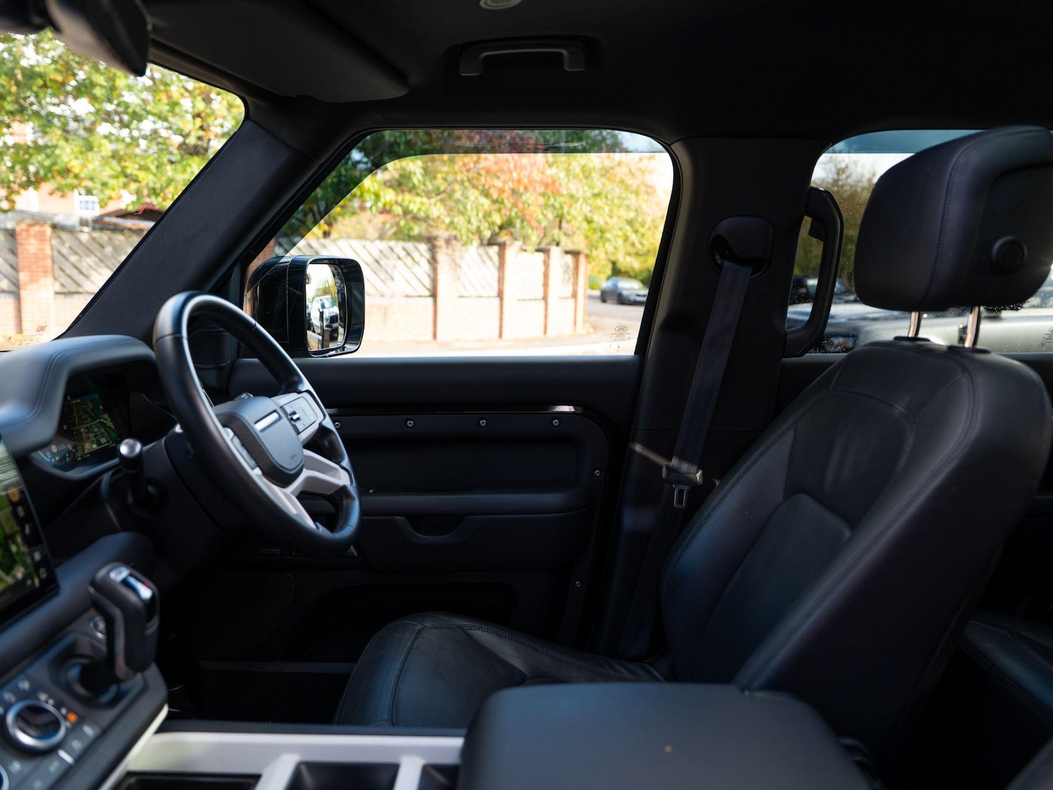 Used Land Rover Defender 110 2025 for sale - 76239343: Photo 42