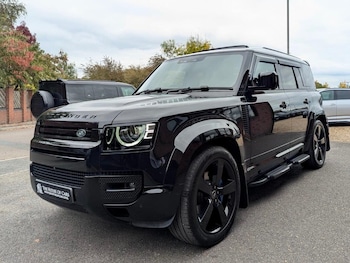 Used Land Rover Defender 110 2025 for sale - 76239343: Photo 4