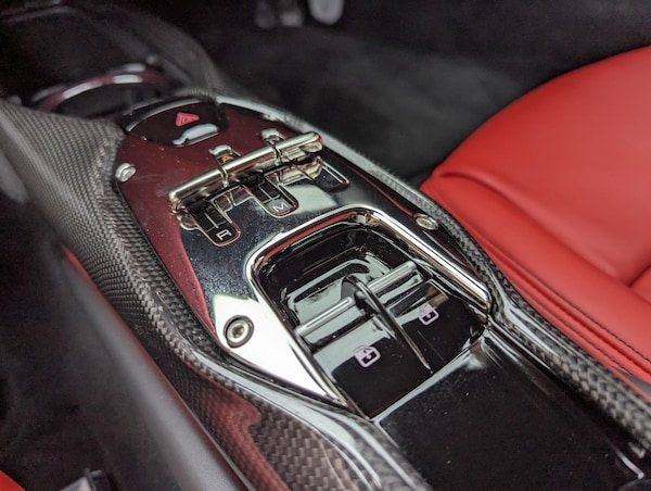 Used Ferrari 296 GTB 2023 for sale - 75544078: Photo 28