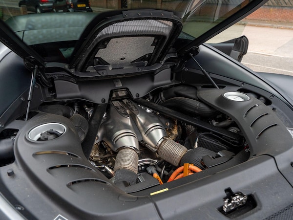 Used Ferrari 296 GTB 2023 for sale - 75544078: Photo 41