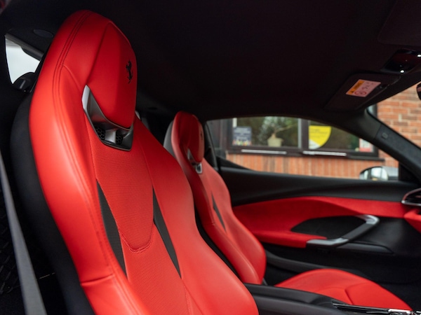 Used Ferrari 296 GTB 2023 for sale - 75544078: Photo 60