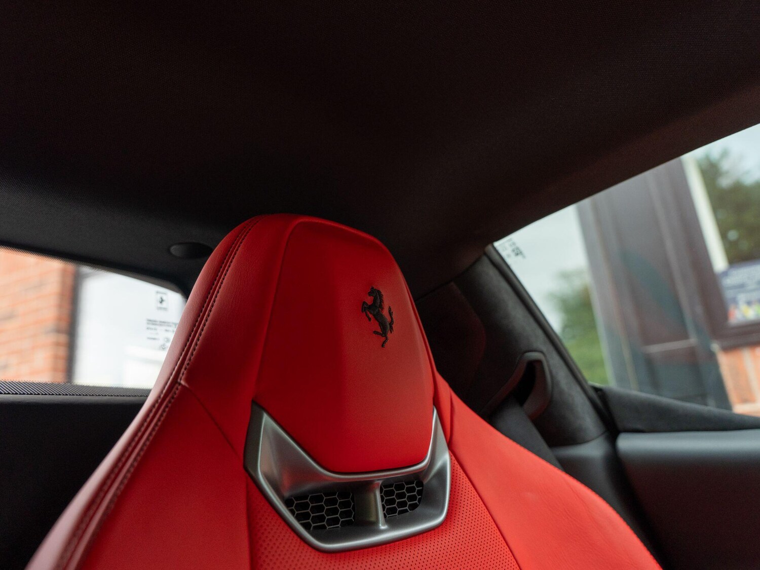 Used Ferrari 296 GTB 2023 for sale - 75544078: Photo 82