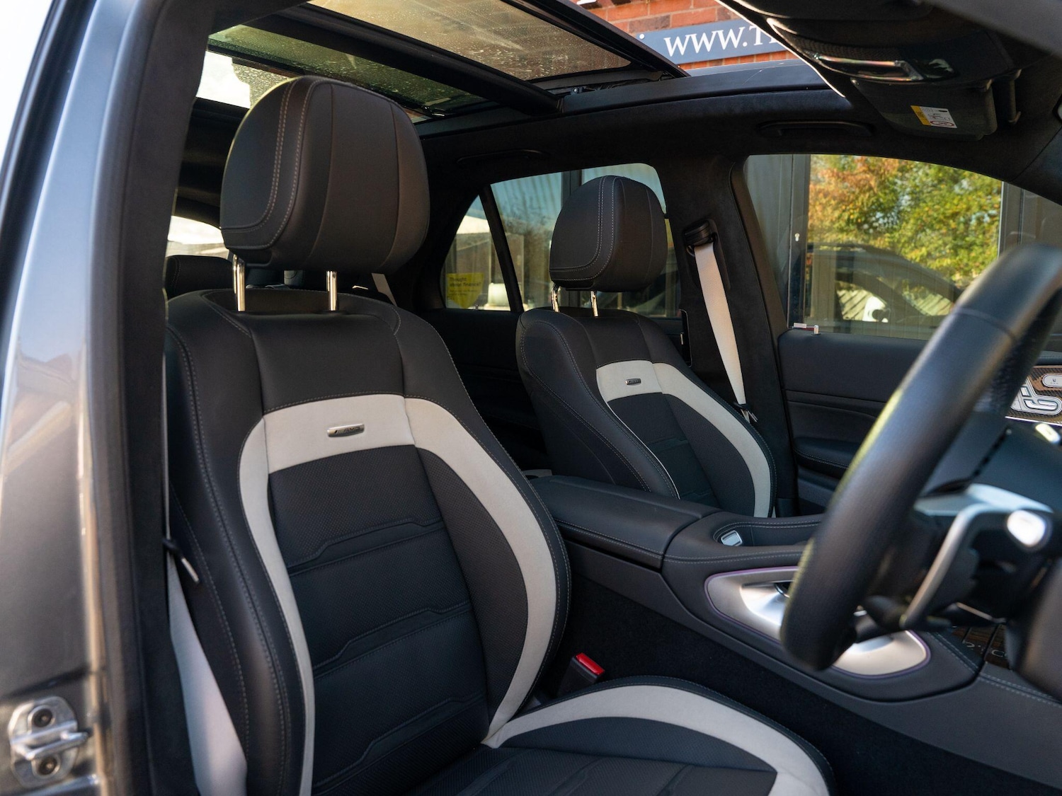 Used Mercedes-Benz GLE 2025 for sale - 76993806: Photo 33