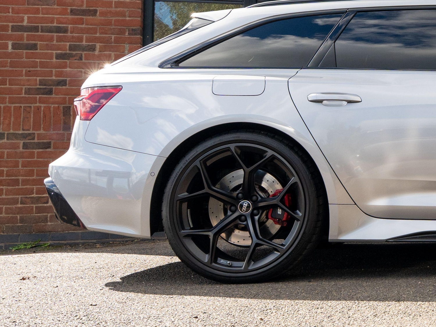 Used Audi RS6 Avant 2023 for sale - 75964396: Photo 31