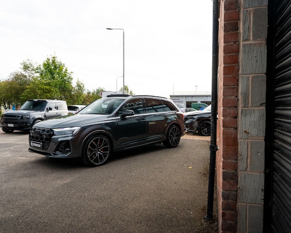 Used Audi SQ7 2025 for sale - 75708662: Photo 13