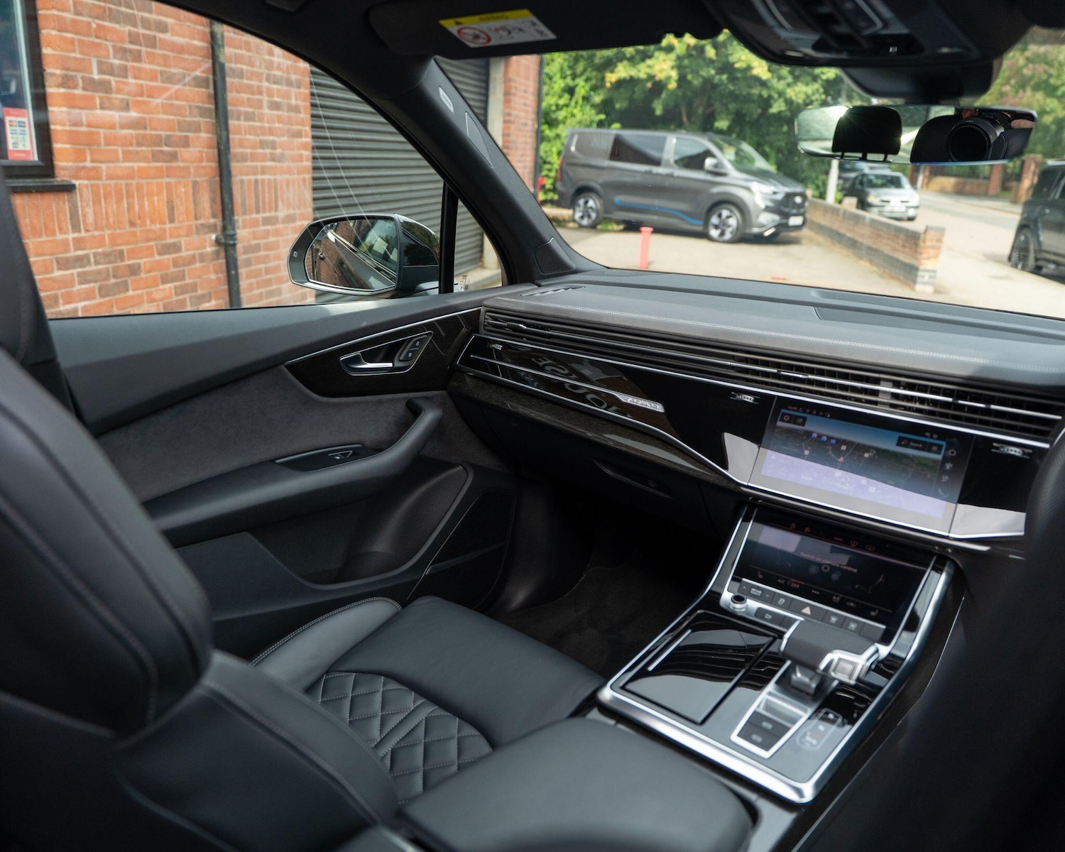 Used Audi SQ7 2025 for sale - 75708662: Photo 37