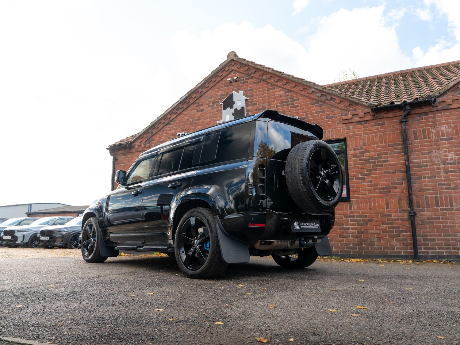 Used Land Rover Defender 110 for sale - 76997447: Photo 14