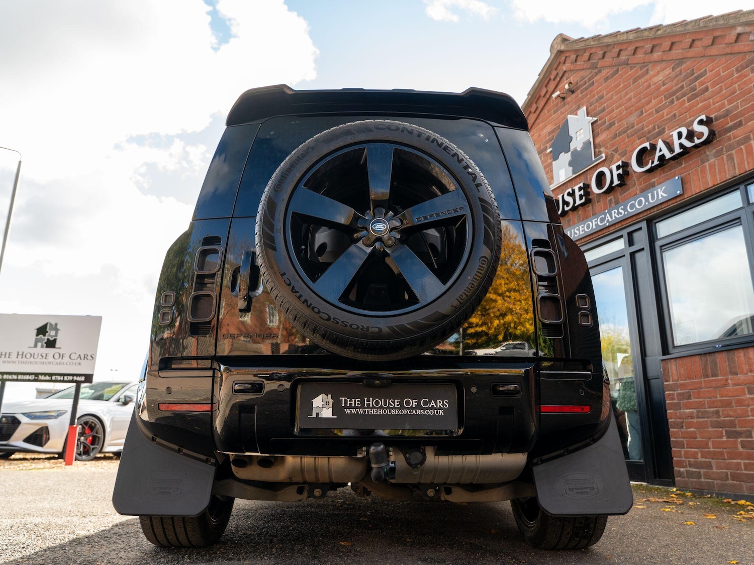 Used Land Rover Defender 110 for sale - 76997447: Photo 18