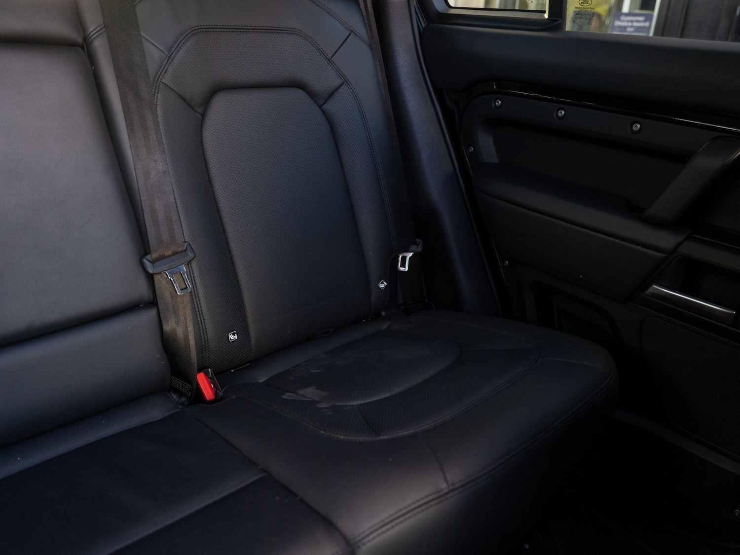 Used Land Rover Defender 110 for sale - 76997447: Photo 43