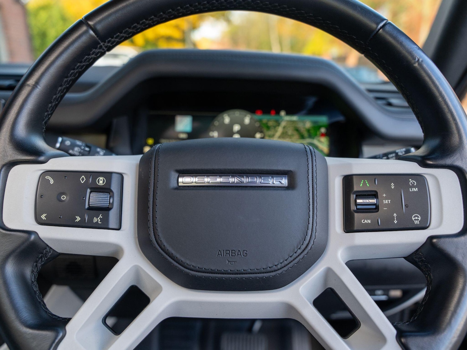 Used Land Rover Defender 110 for sale - 76997447: Photo 58