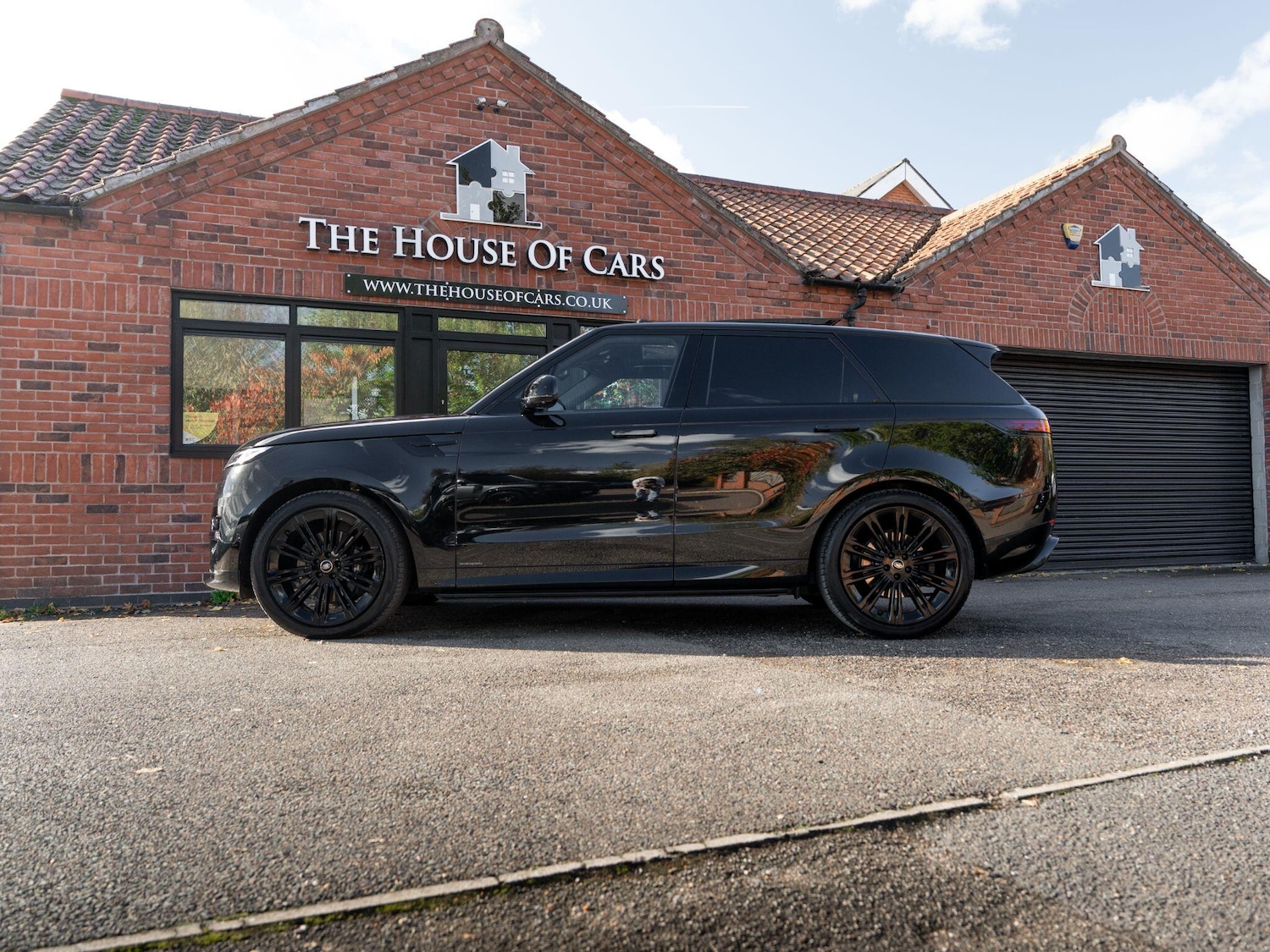 Used Land Rover Range Rover Sport 2024 for sale - 76989547: Photo 18