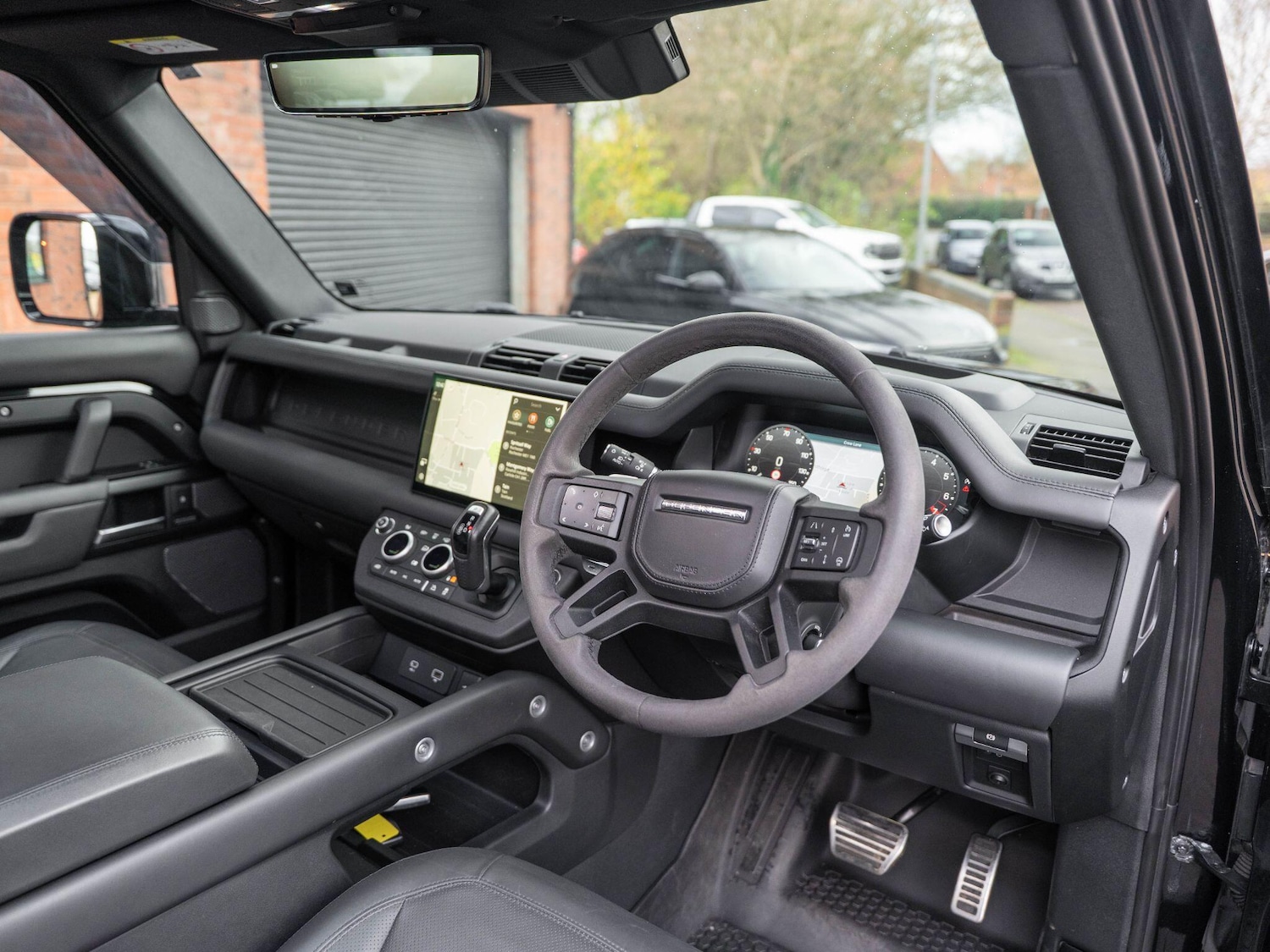 Used Land Rover Defender 90 for sale - 76613144: Photo 36