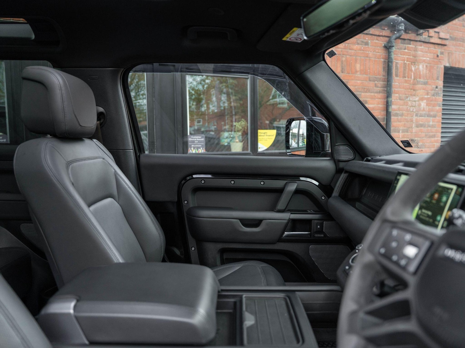 Used Land Rover Defender 90 for sale - 76613144: Photo 40