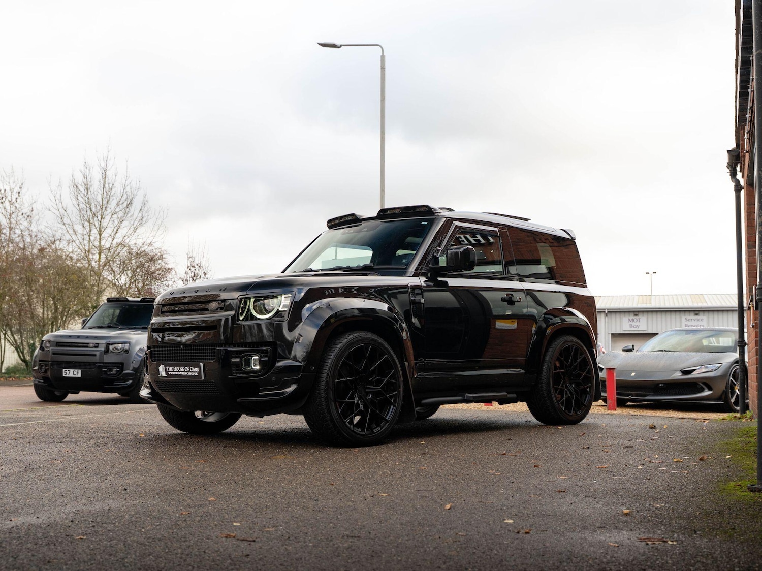 Used Land Rover Defender 90 for sale - 76613144: Photo 5