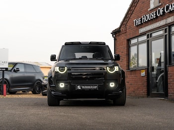 Used Land Rover Defender 110 2025 for sale - 78517309: Photo