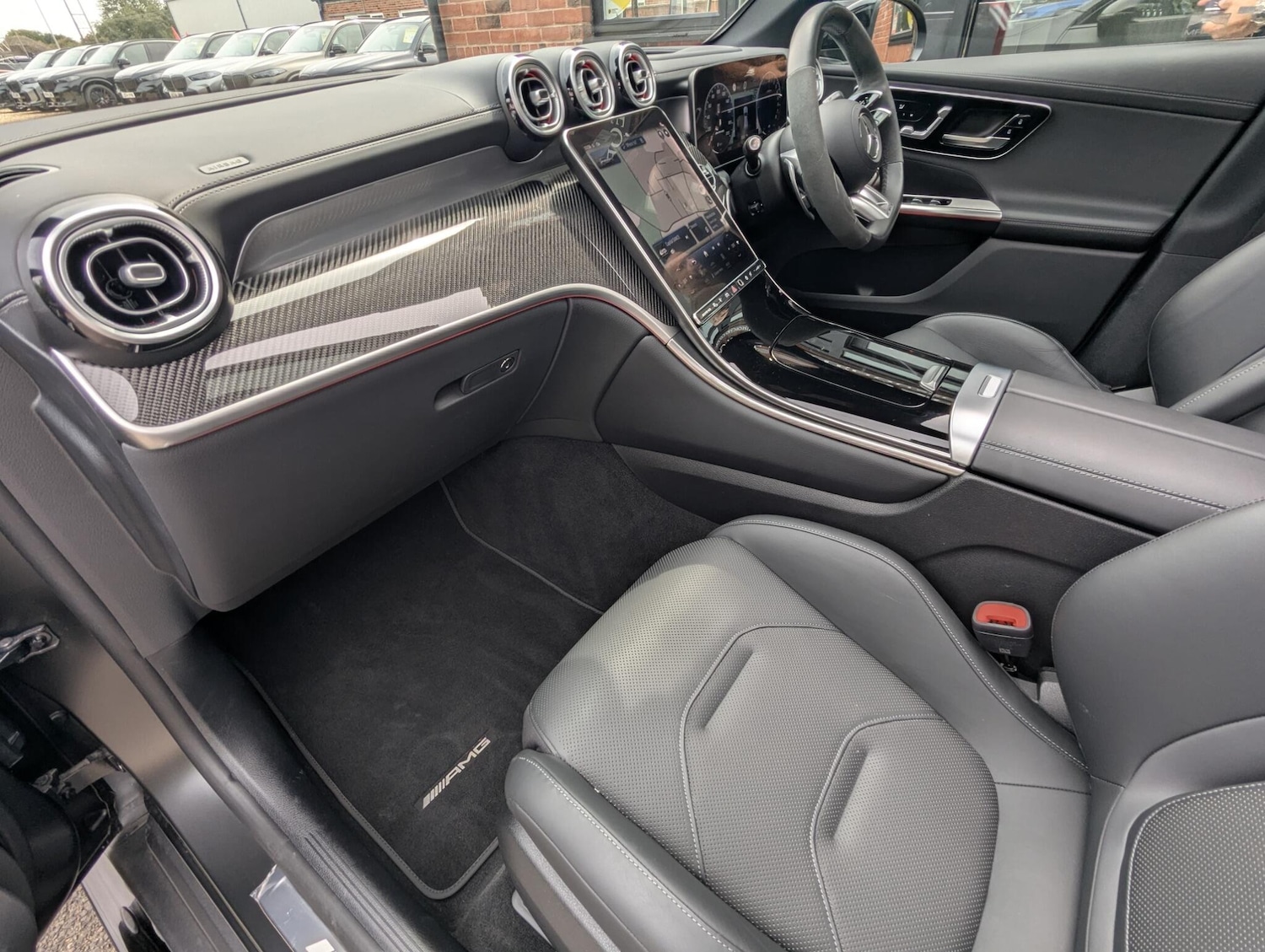 Used Mercedes-Benz GLC 2023 for sale - 76136697: Photo 49