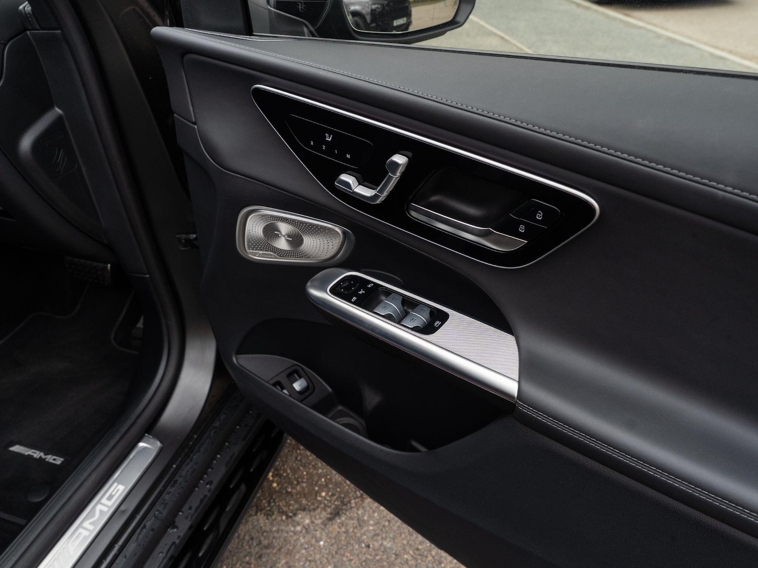 Used Mercedes-Benz GLC 2023 for sale - 76136697: Photo 72