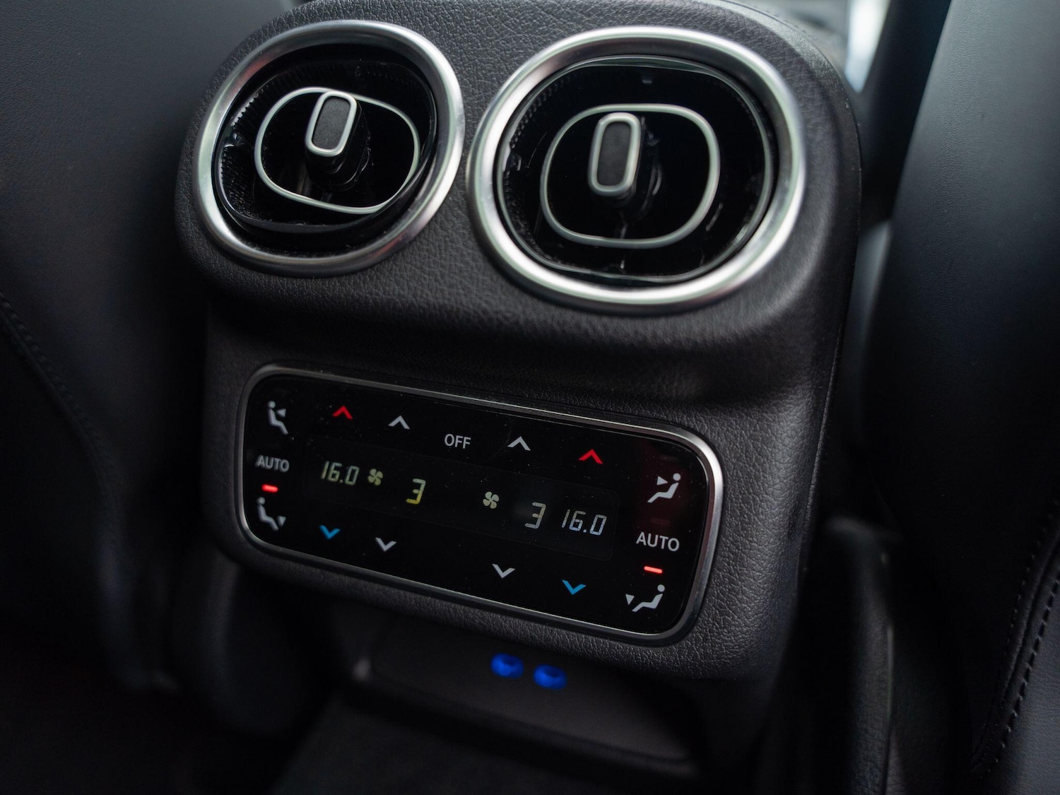 Used Mercedes-Benz GLC 2023 for sale - 76136697: Photo 73