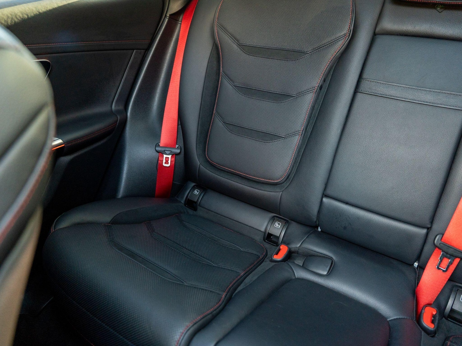 Used Mercedes-Benz GLC for sale - 76993973: Photo 45