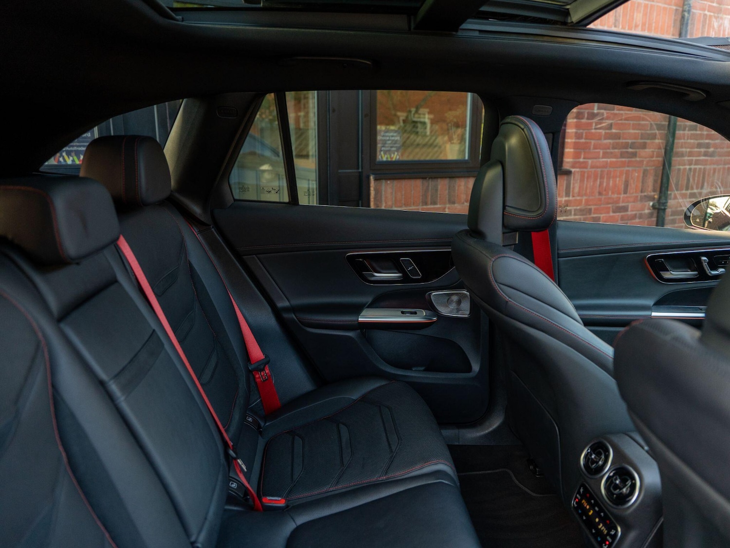 Used Mercedes-Benz GLC for sale - 76993973: Photo 48