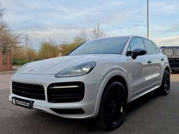 Used Porsche Cayenne 2020 for sale - 74201107: Photo