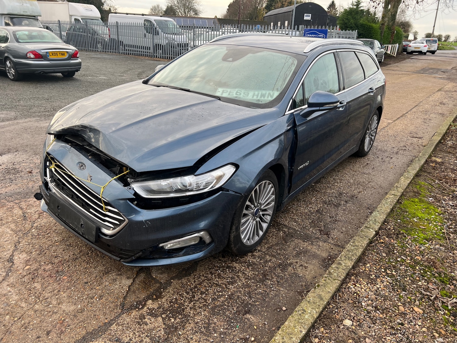 Used Ford Mondeo 2019 for sale - 76799075: Photo 2
