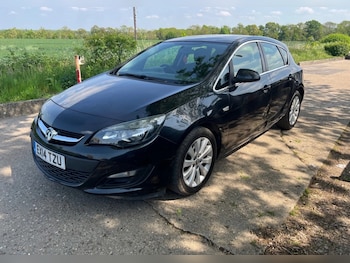 Used Vauxhall Astra 2014 for sale - 76610791: Photo