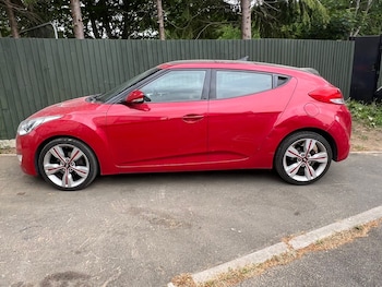 Used Hyundai Veloster 2012 for sale - 76609806: Photo