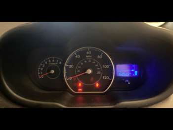 Used Hyundai i10 2011 for sale - 71399775: Photo