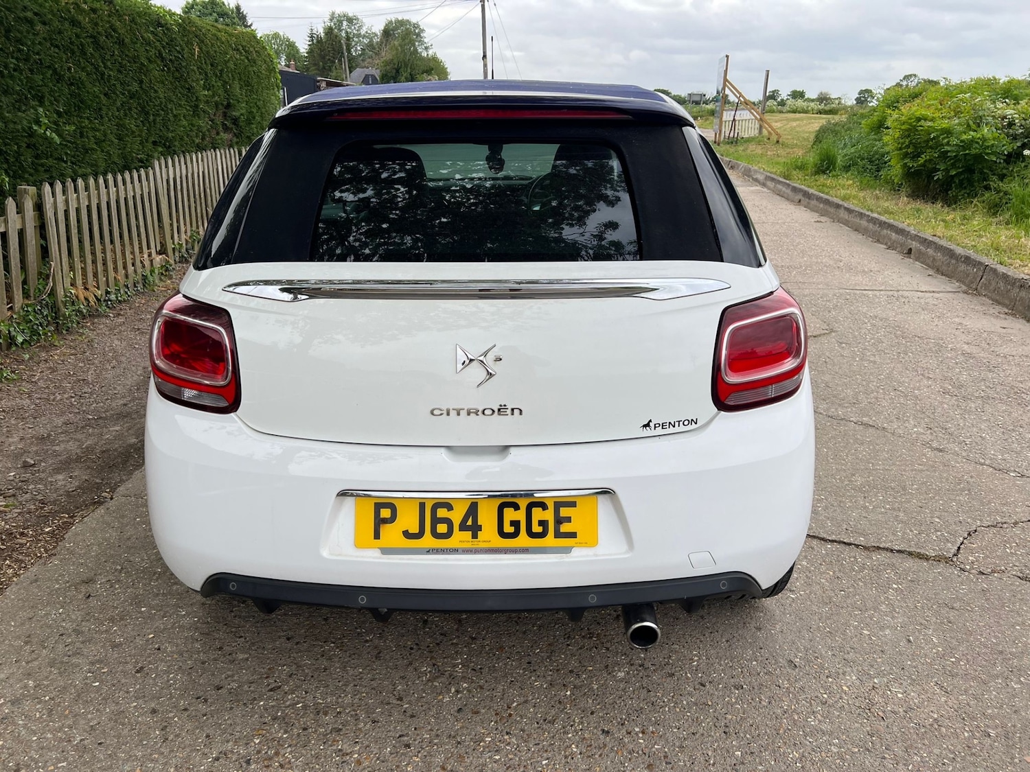 Used Citroen DS3 2014 for sale - 76609810: Photo 8