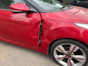 Used Hyundai Veloster 2012 for sale - 74708764: Photo