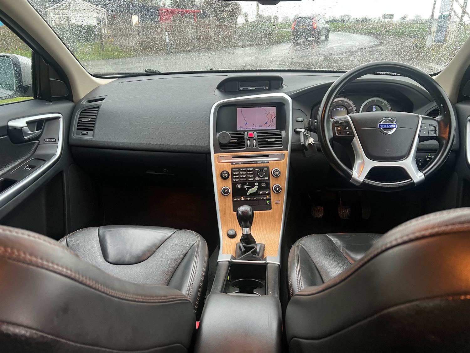 Used Volvo XC60 2010 for sale - 76627261: Photo 12