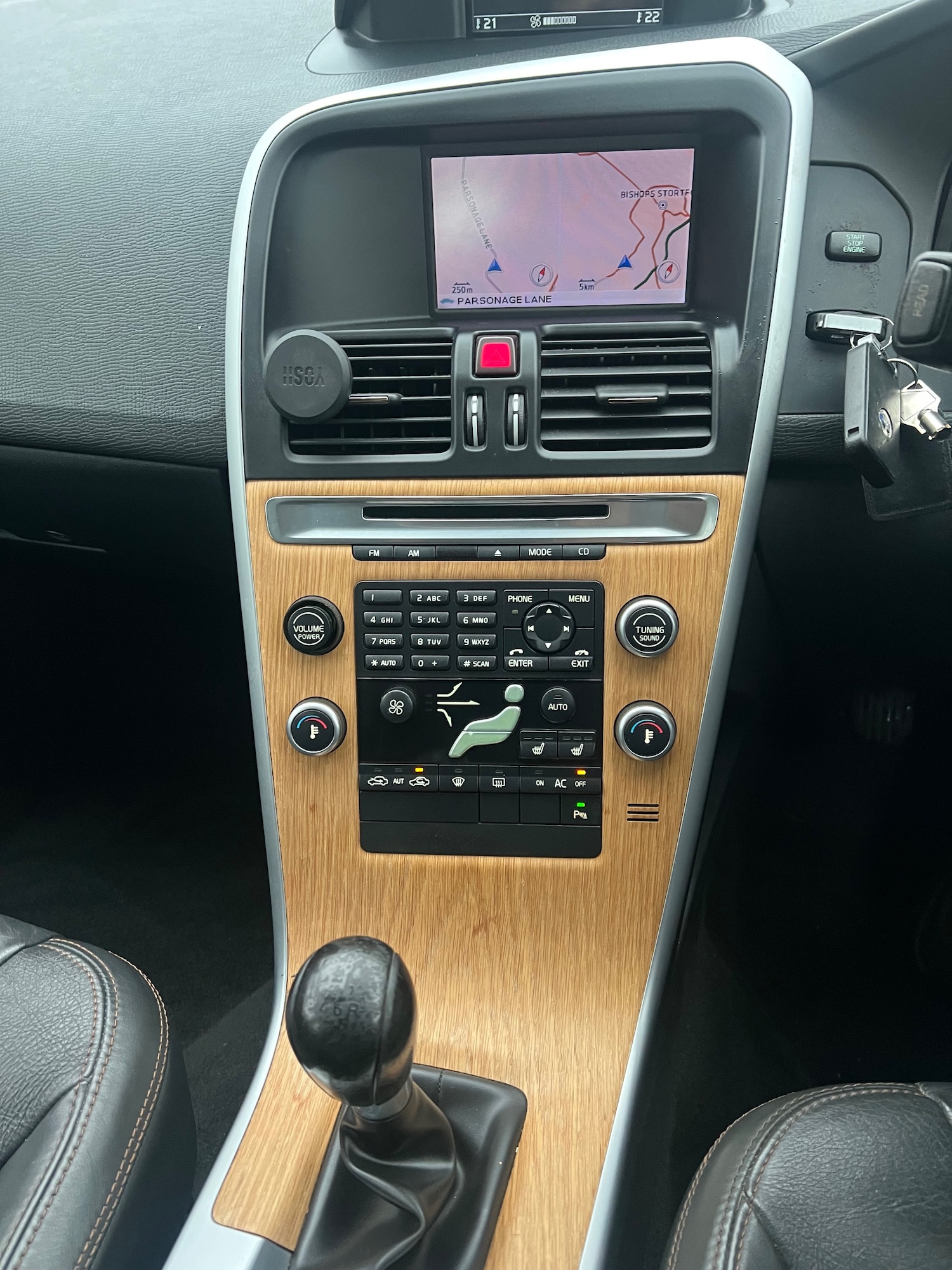 Used Volvo XC60 2010 for sale - 76627261: Photo 15