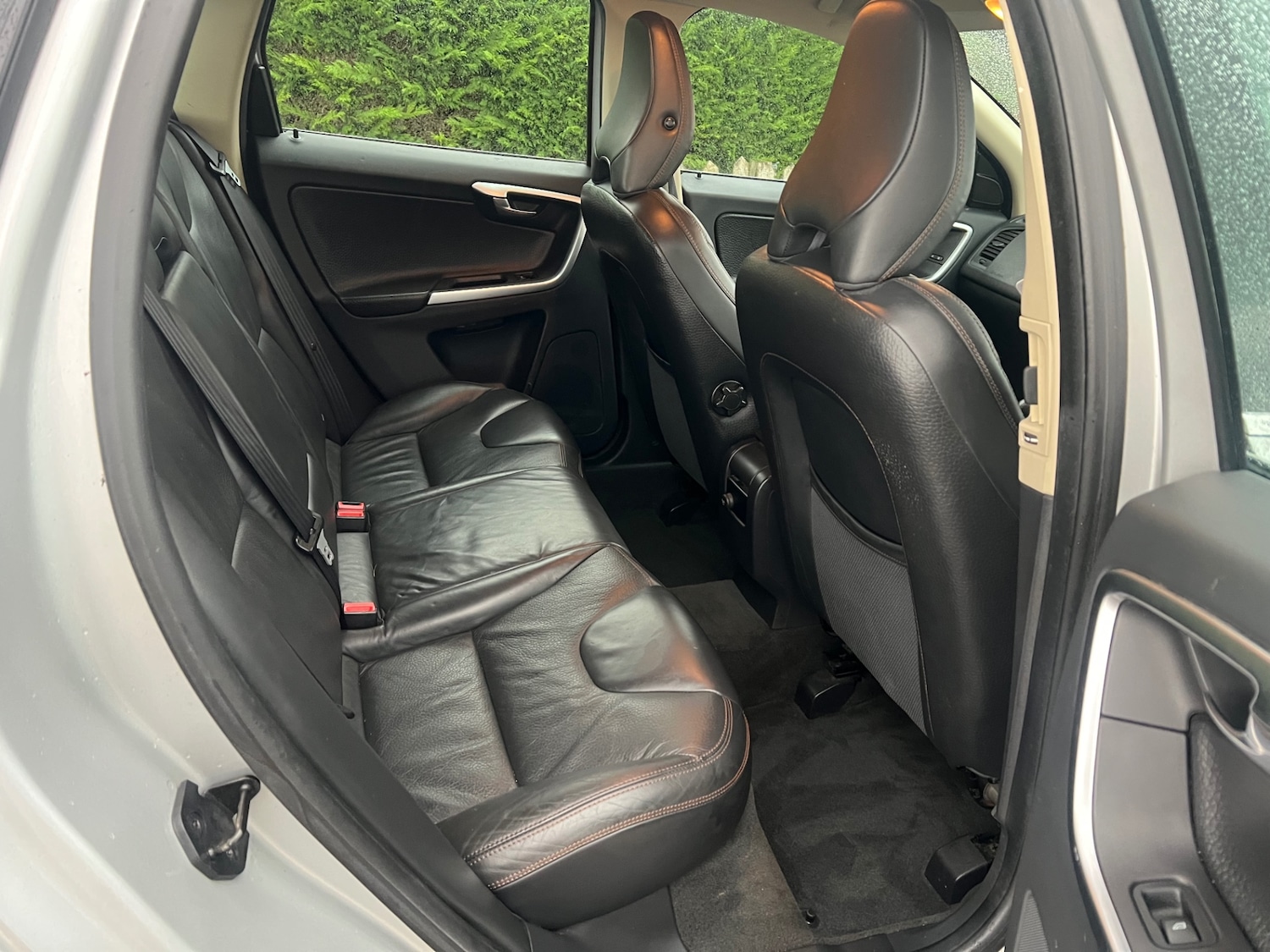 Used Volvo XC60 2010 for sale - 76627261: Photo 16