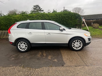 Used Volvo XC60 2010 for sale - 76627261: Photo