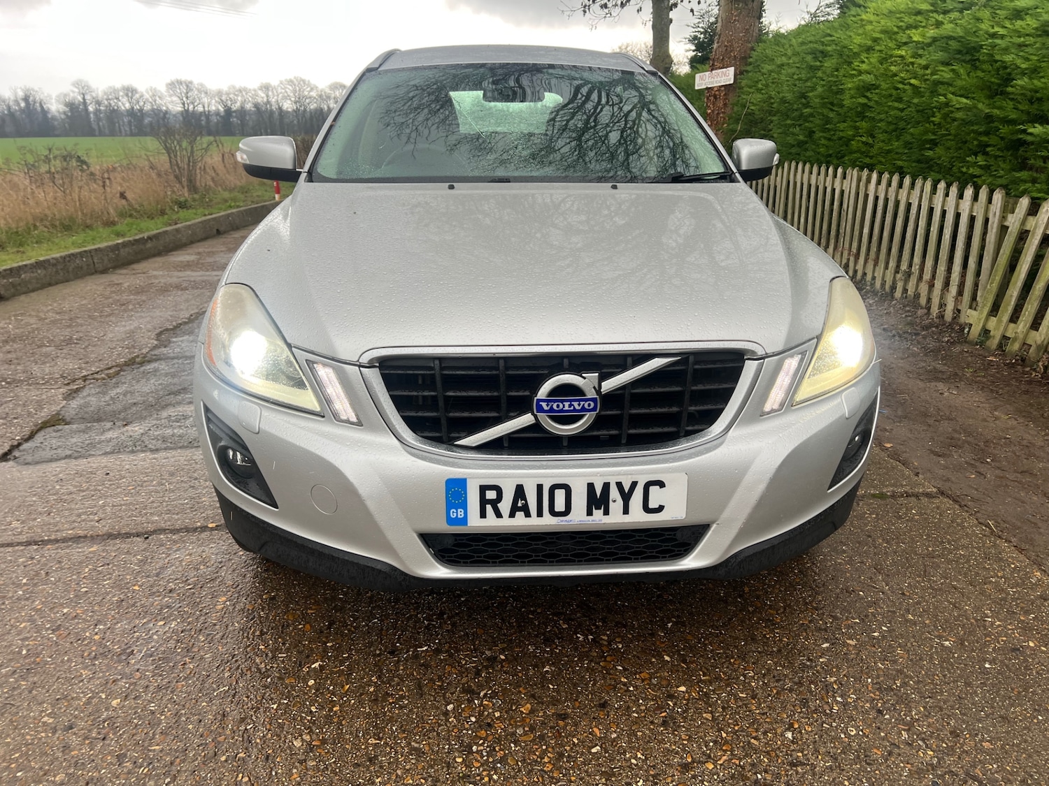 Used Volvo XC60 2010 for sale - 76627261: Photo 4