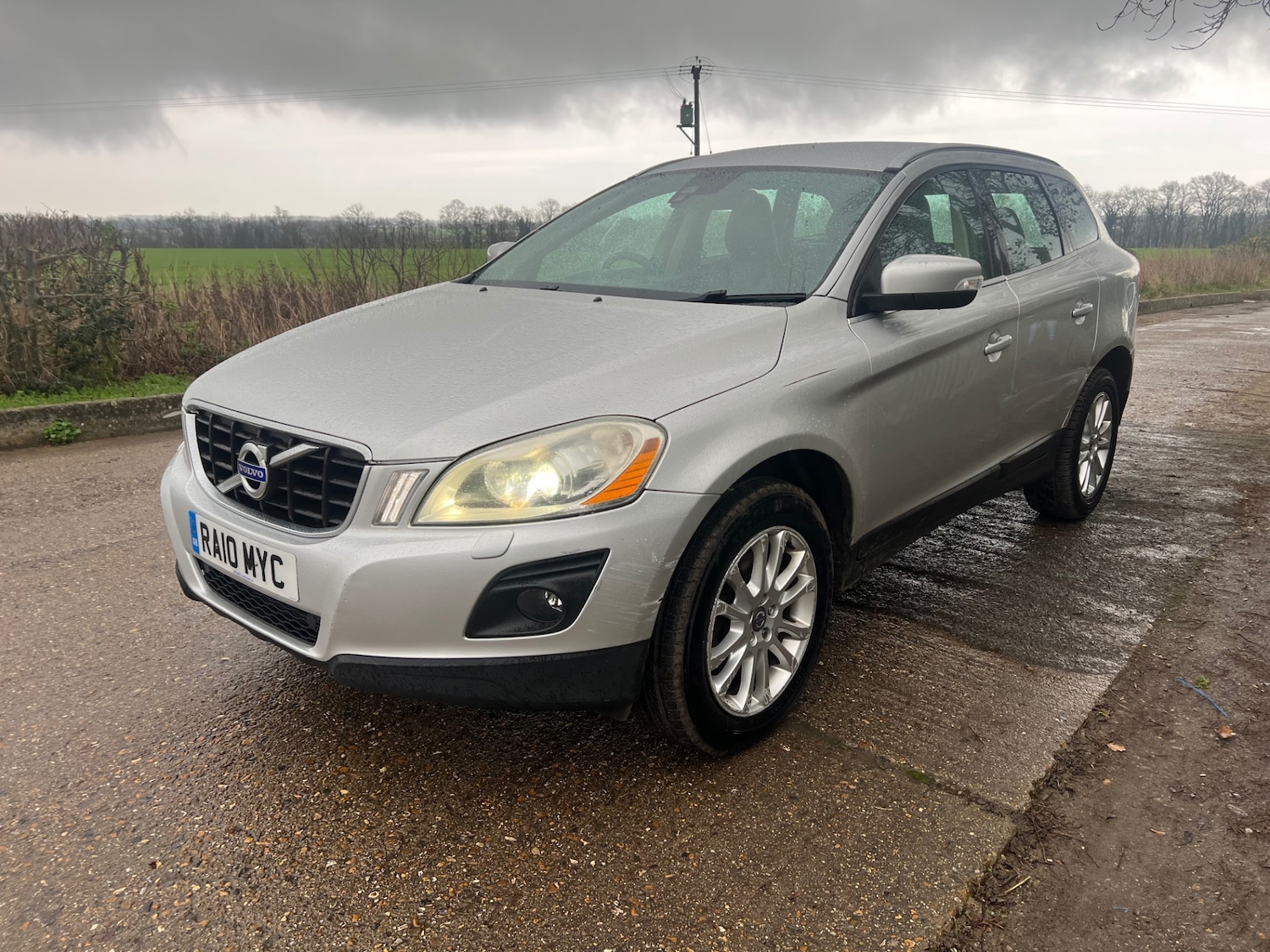 Used Volvo XC60 2010 for sale - 76627261: Photo 5