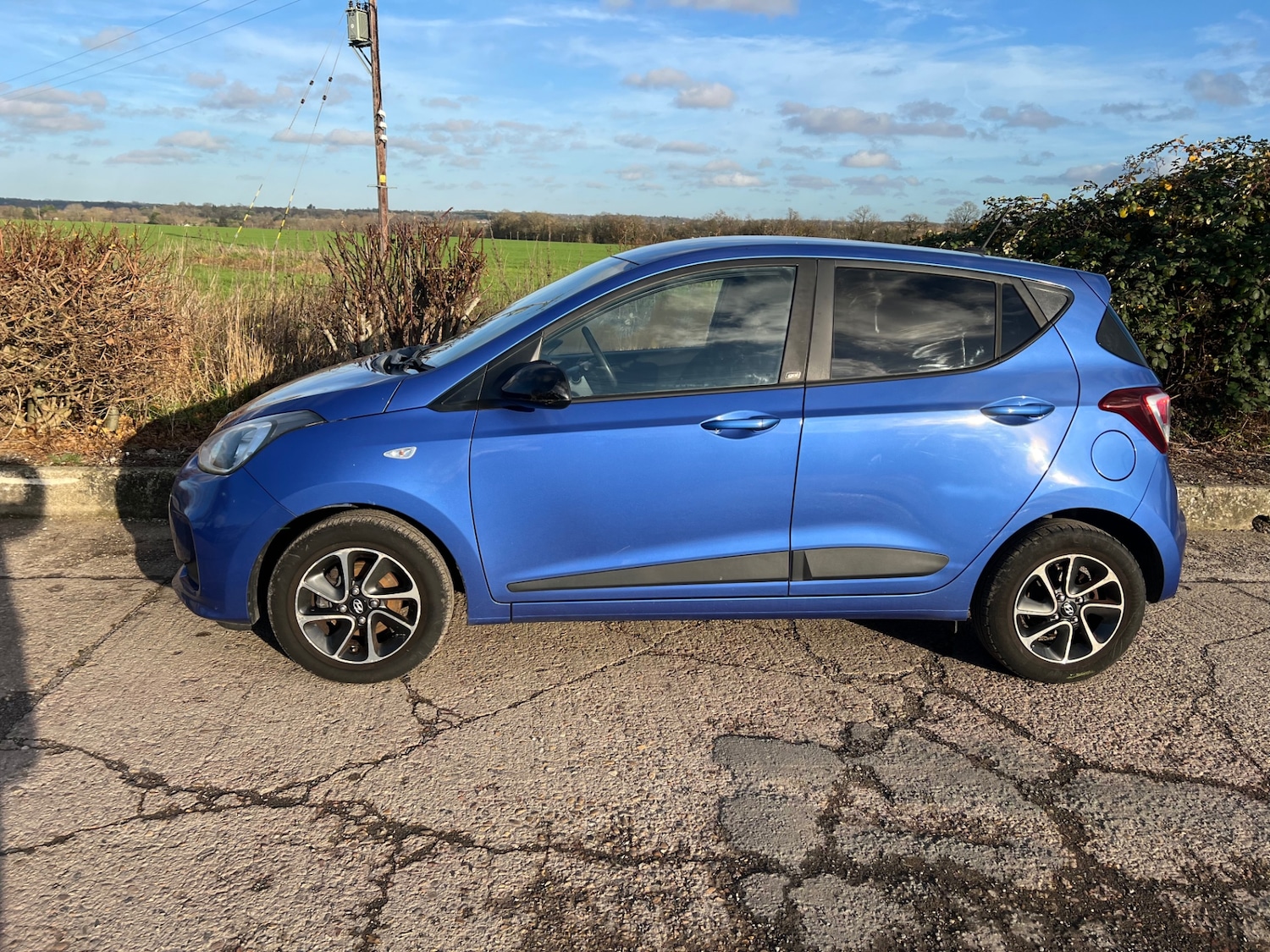 Used Hyundai i10 2018 for sale - 76799304: Photo 4