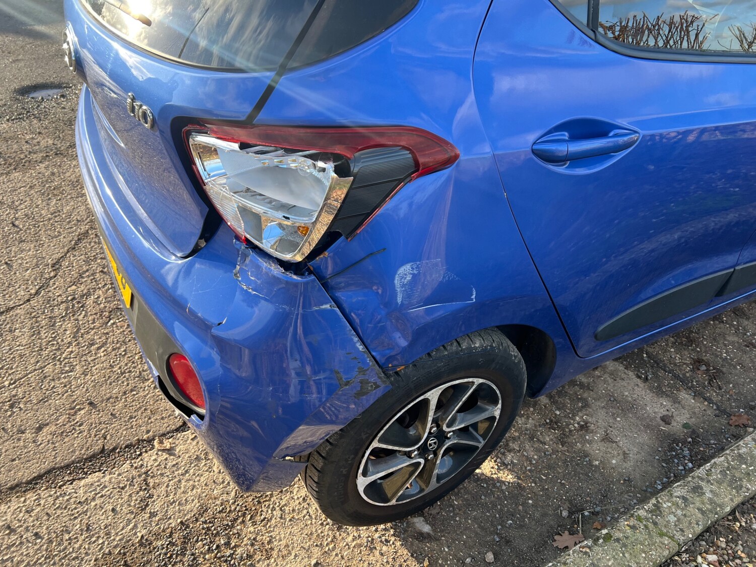 Used Hyundai i10 2018 for sale - 76799304: Photo 9